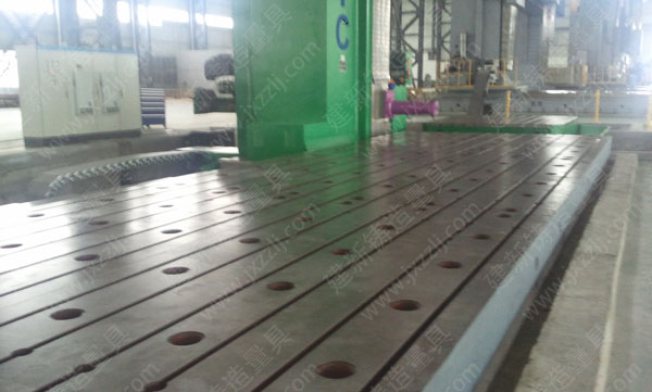 機床工作臺安裝使用現場